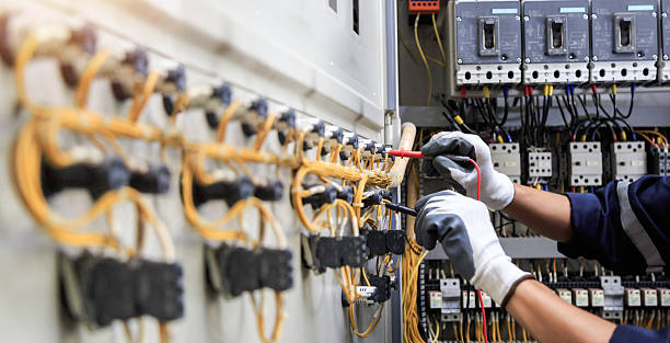 Professional Electrician technician working in Preston, ID